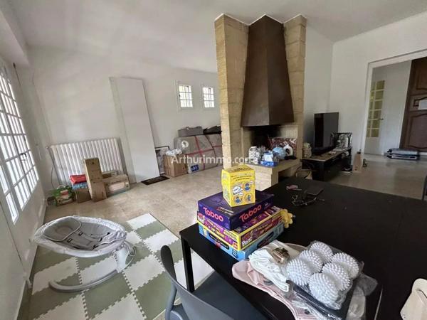 Location Appartement 4 pièces 99 m2 à Gémenos