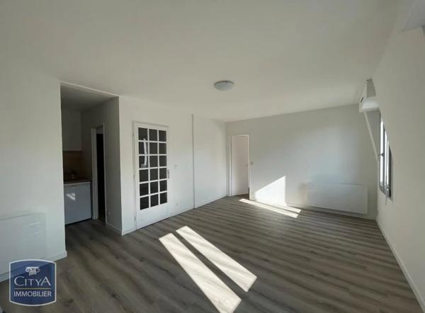 Appartement à louer 2 pièces 45.3m²