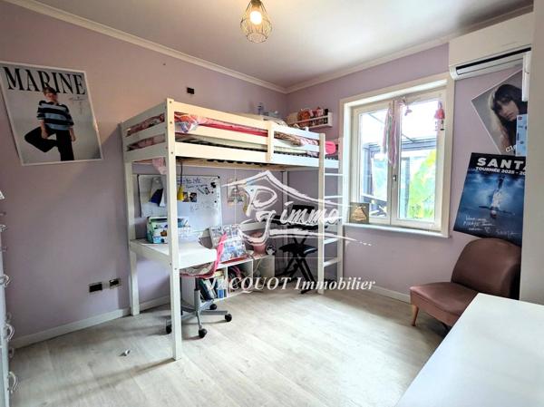 Vente immobilière : Maison à Halluin  6 pièces 180 m² 449 000 €- Jacquot Immobilier.