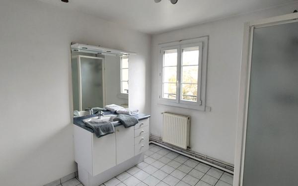 Maison à vendre    6 pièces • 147,86 m2 Neuilly-Plaisance