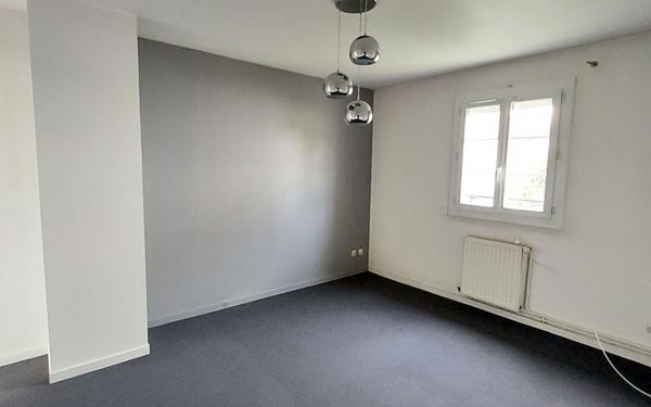 Maison à vendre    6 pièces • 147,86 m2 Neuilly-Plaisance