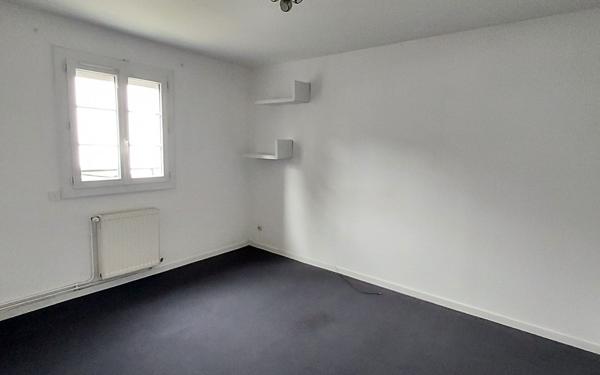 Maison à vendre    6 pièces • 147,86 m2 Neuilly-Plaisance
