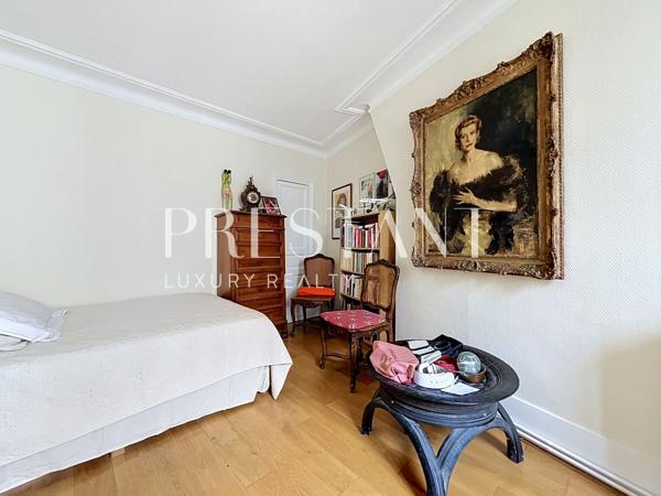 PARIS 10 – Hôpital Saint-Louis – Bel appartement de 103,59 m² – 3 chambres- 3 Cave – Parking (en location possible), PARIS 10EME ARRONDISSEMENT