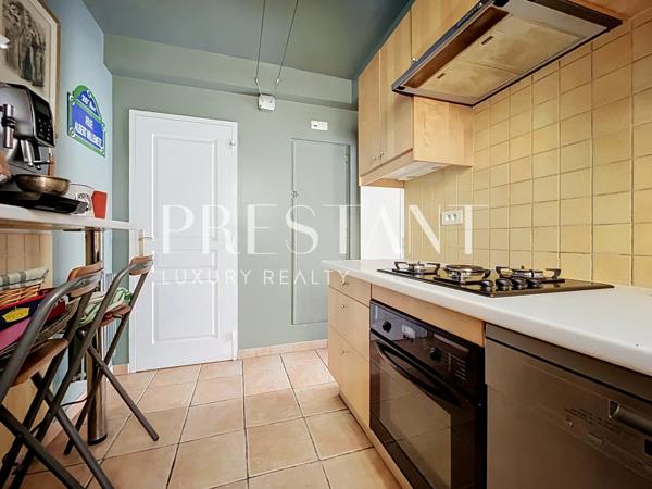 PARIS 10 – Hôpital Saint-Louis – Bel appartement de 103,59 m² – 3 chambres- 3 Cave – Parking (en location possible), PARIS 10EME ARRONDISSEMENT