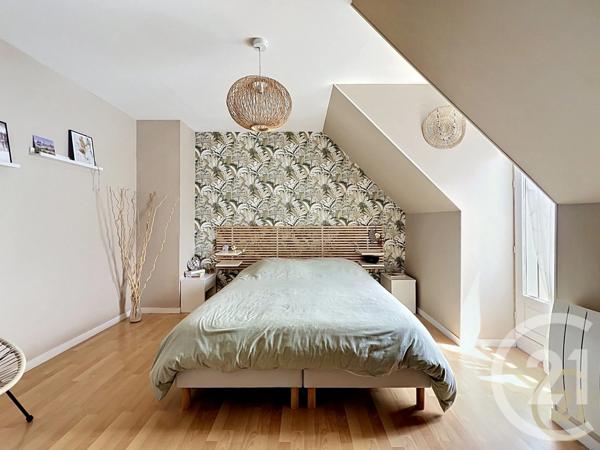 Maison à vendre  7 pièces - 120 m 2   ST FARGEAU PONTHIERRY  - 77
