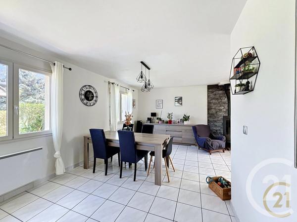 Maison à vendre  7 pièces - 120 m 2   ST FARGEAU PONTHIERRY  - 77