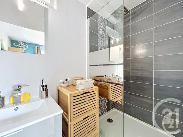 Maison à vendre  7 pièces - 120 m 2   ST FARGEAU PONTHIERRY  - 77