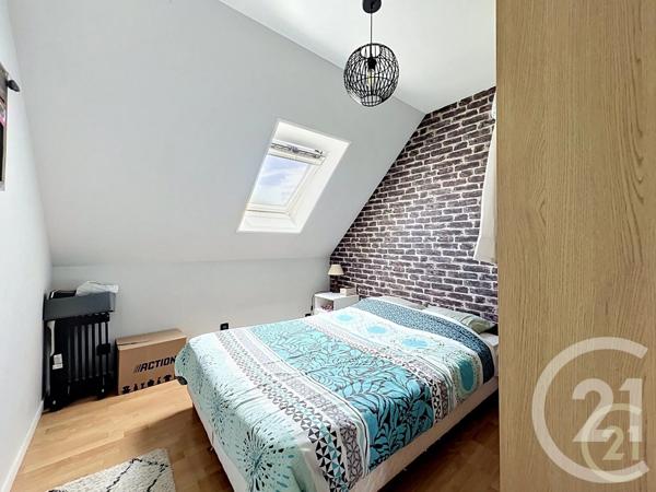 Maison à vendre  7 pièces - 120 m 2   ST FARGEAU PONTHIERRY  - 77