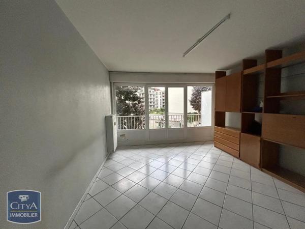 Appartement à louer 2 pièces 45.83m²