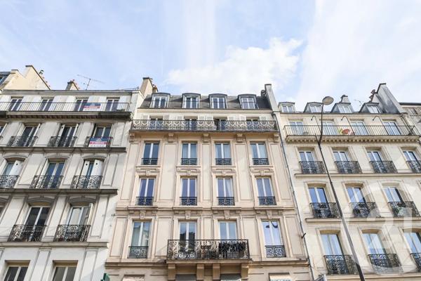 Appartement F2 à vendre  2 pièces - 47 m 2   PARIS  - 75009