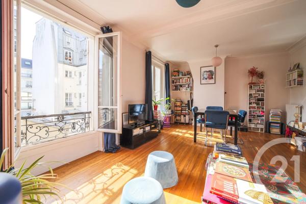 Appartement F2 à vendre  2 pièces - 47 m 2   PARIS  - 75009