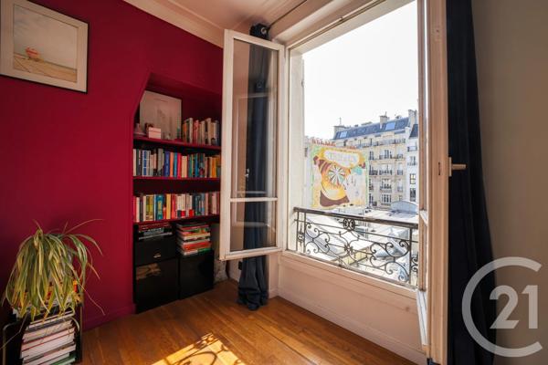 Appartement F2 à vendre  2 pièces - 47 m 2   PARIS  - 75009