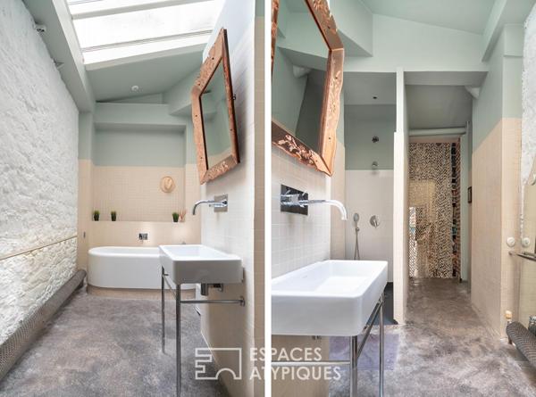 Loft aux accents industriels au calme d’une cour proche Nation