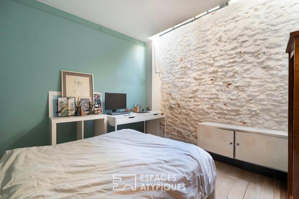 Loft aux accents industriels au calme d’une cour proche Nation