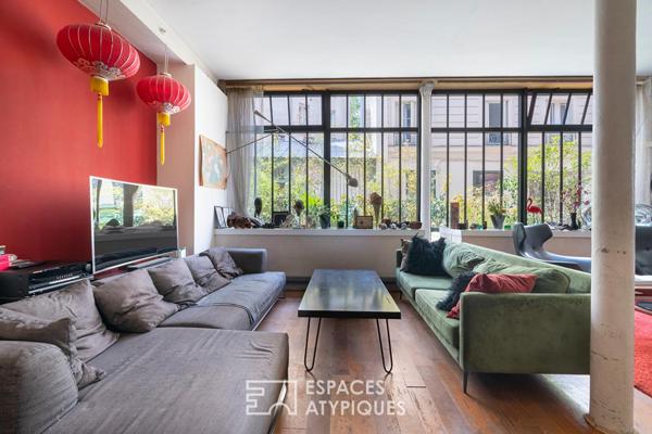Loft aux accents industriels au calme d’une cour proche Nation