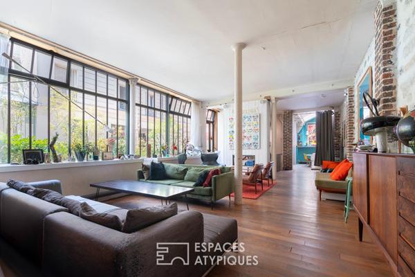 Loft aux accents industriels au calme d’une cour proche Nation