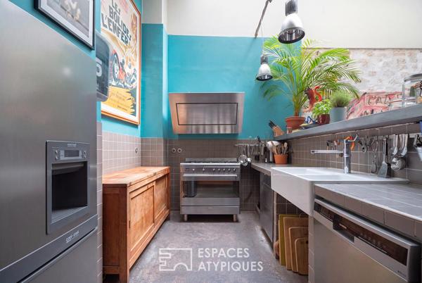 Loft aux accents industriels au calme d’une cour proche Nation
