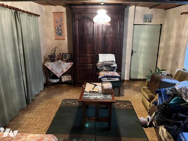 Exclusivité : fermette à rénover, 5 pièces