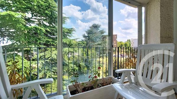 Appartement F3 à vendre  4 pièces - 76,63 m 2   CHELLES  - 77