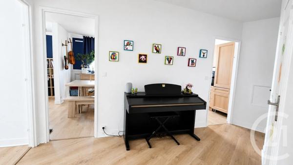 Appartement F3 à vendre  4 pièces - 76,63 m 2   CHELLES  - 77