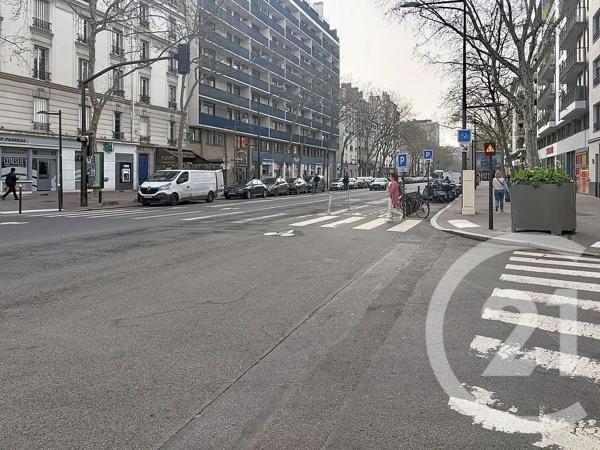 Parking à vendre  11 m 2   PARIS  - 75015