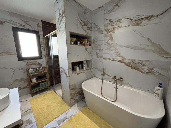 Maison 304 000 € Contres 4 p 128 m² DPE B