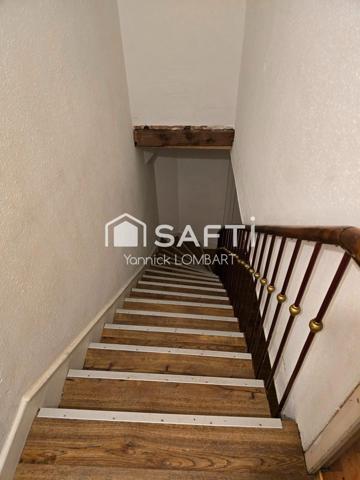 Immeuble 3 appartements, 1 local commercial