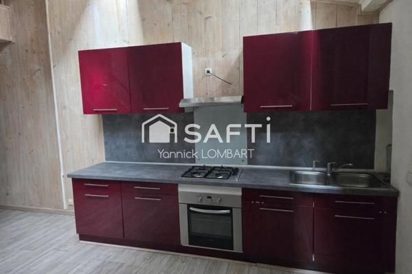 Immeuble 3 appartements, 1 local commercial