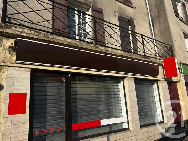 à vendre  61,80 m 2   COULOMMIERS  - 77