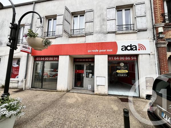 à vendre  61,80 m 2   COULOMMIERS  - 77