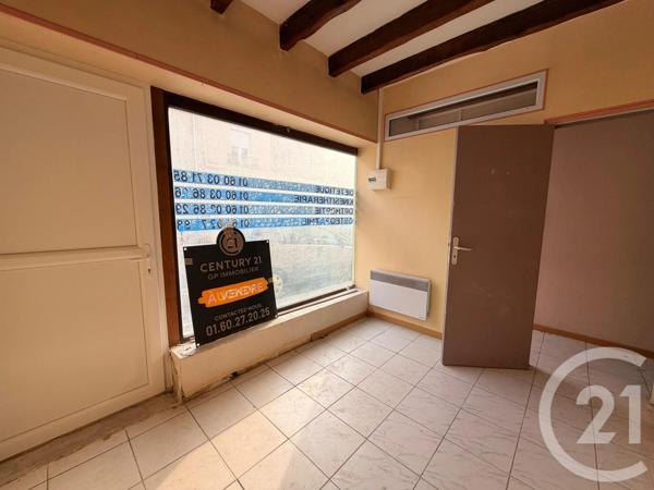à vendre  61,80 m 2   COULOMMIERS  - 77