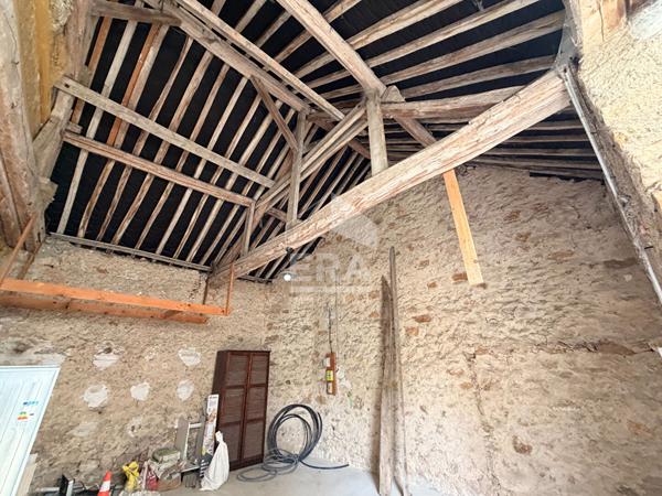 Grange à louer à Marolles sur Seine - Réf 1561