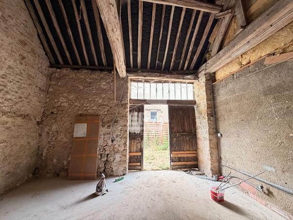Grange à louer à Marolles sur Seine - Réf 1561