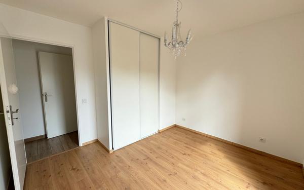 Appartement à vendre    4 pièces • 119,18 m2 Émerainville