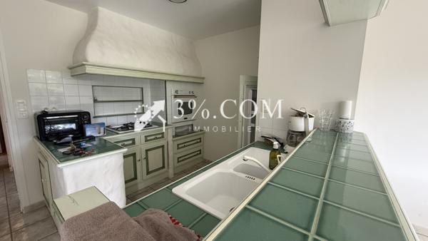 Maison
                                                                                                                                                                                                                                                                                                                        5 pièce(s)                                                                                                                                                                                                          3 chambre(s)                                                                                                                                                                                                          133  m²