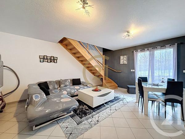 Maison à vendre  4 pièces - 85,60 m2 GRAND CHARMONT - 25