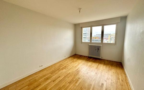 Appartement à vendre    3 pièces •  Rennes