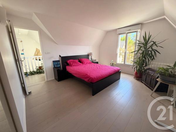 Maison à vendre  6 pièces - 140 m 2   YERRES  - 91