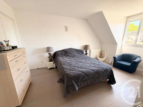 Maison à vendre  6 pièces - 140 m 2   YERRES  - 91