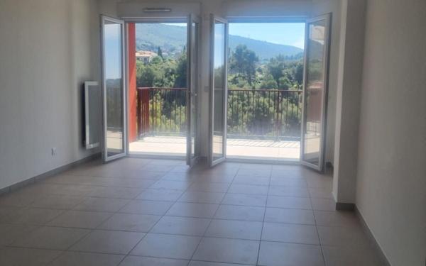 Appartement à vendre    3 pièces • 64,97 m2 Colomars