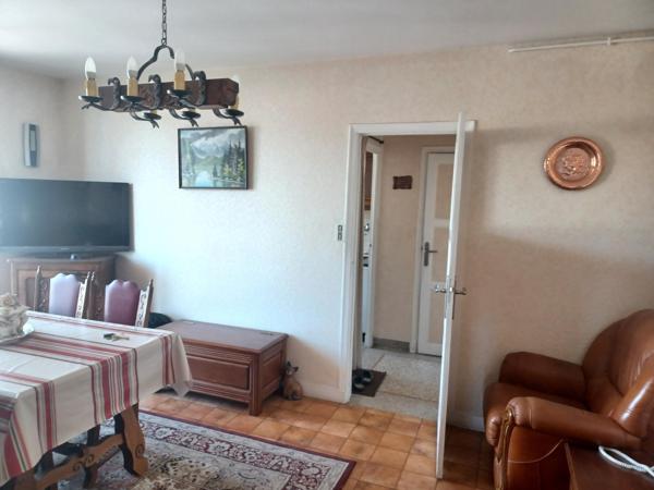 Appartement de type 4 avec balcon