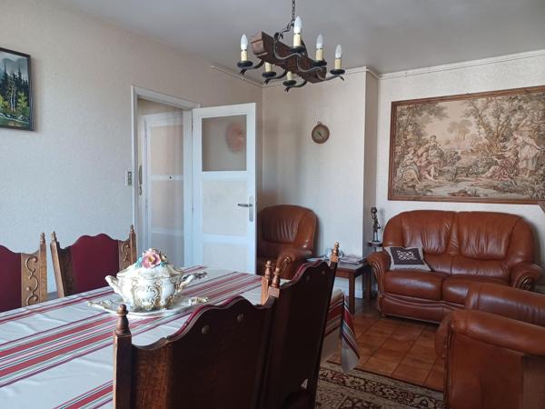 Appartement de type 4 avec balcon