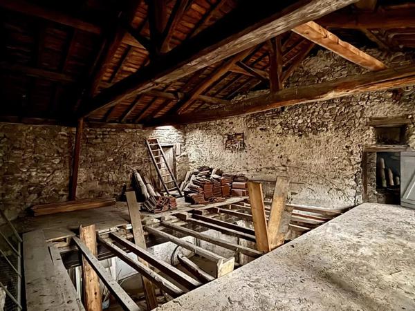 Vente Fonds de commerce 5 pièces 180 m2 à Saint-Just-en-Chevalet