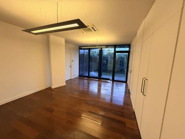 MONTAIGU-VENDEE / Location Local professionnel 27 m²