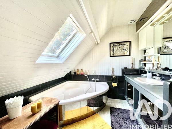 Maison à vendre 5 pièces 150 m² Réau