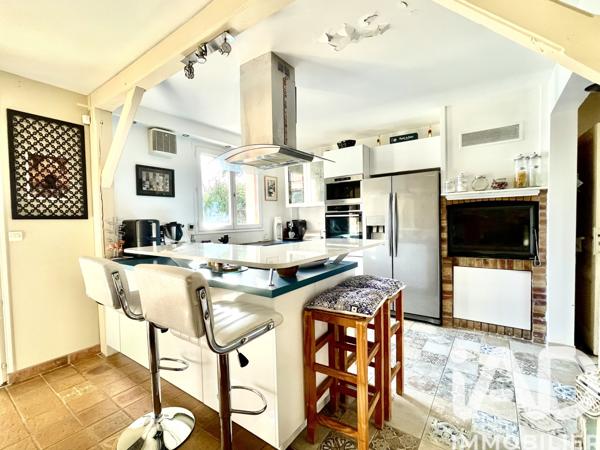 Maison à vendre 5 pièces 150 m² Réau