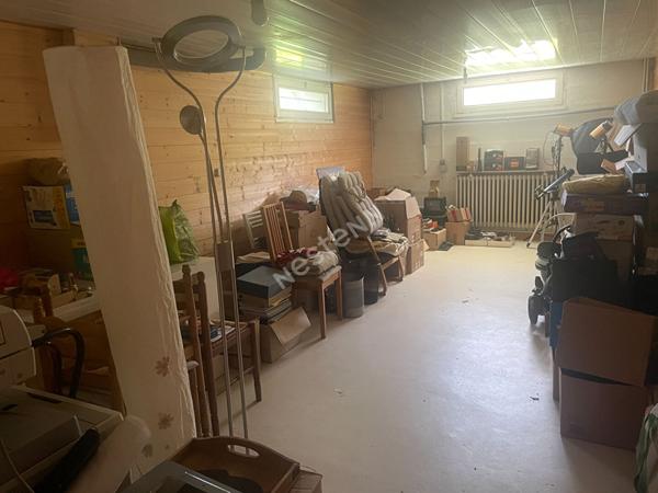 Orvault Ragon : EN VENTE, Fort potentiel pour cette maison de plus de 300 m² de bâti, 11 000 m² de parc aux portes de Nantes.