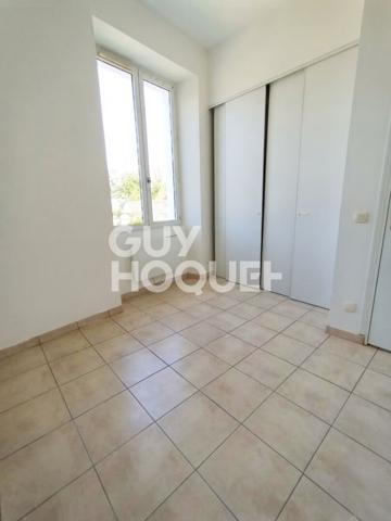 À louer Appartement 2 pièces Centre-ville d'Ivry-la-Bataille