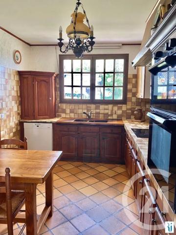 Maison à vendre  6 pièces - 191,88 m 2   ST LEGER DU BOURG DENIS  - 76