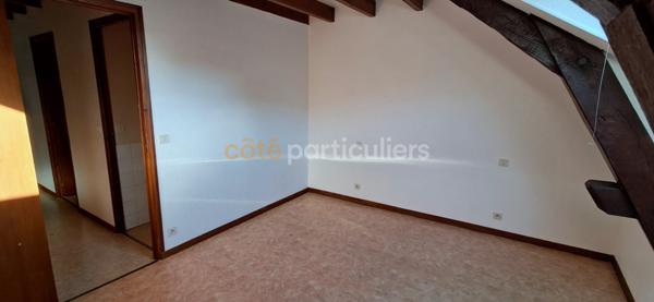 Location Appartement99,25 m² - 4 Pièces - CASSAGNES BEGONHES (12120)